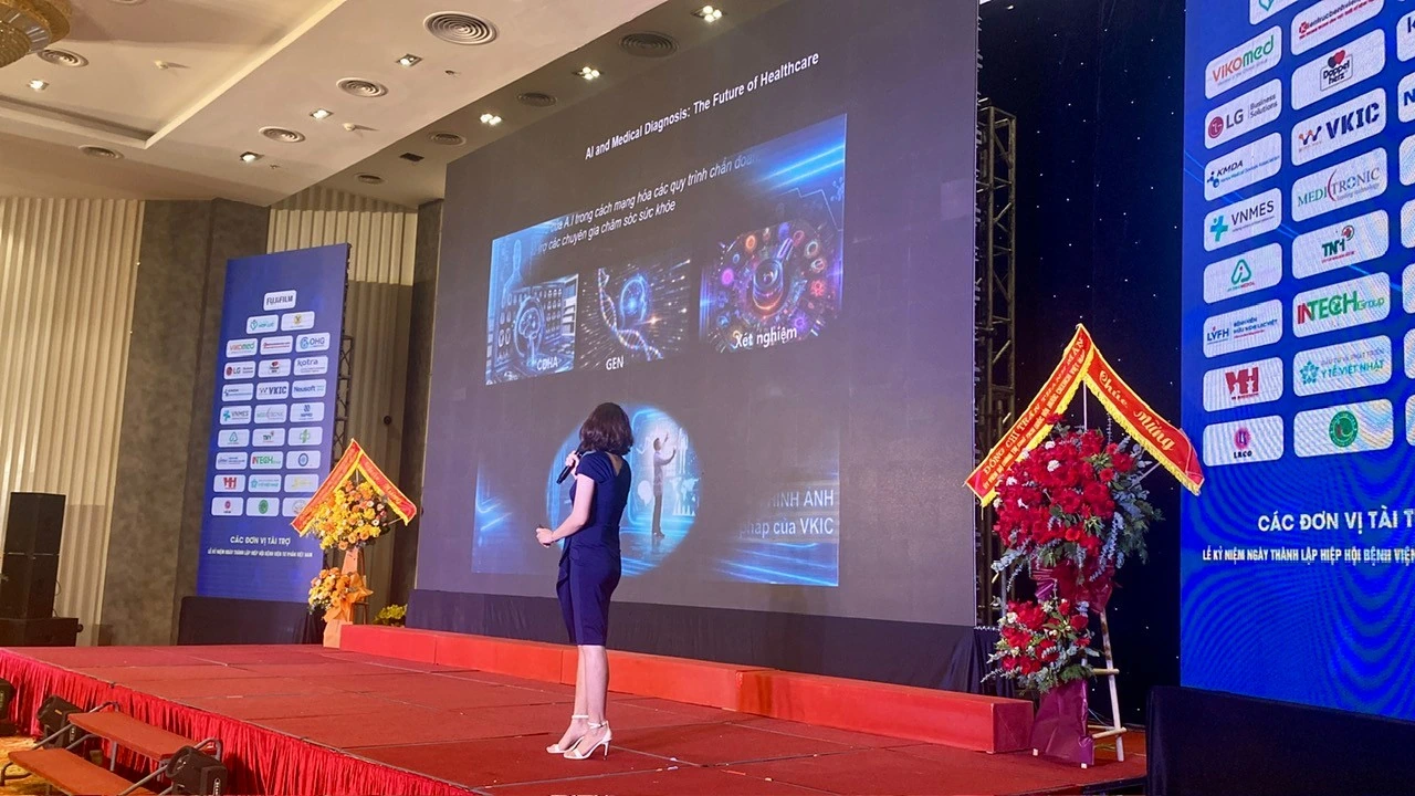 A presentation on artificial intelligence and medical diagnosis at a seminar